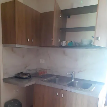 Bona'S Home Tushemisht Exterior photo